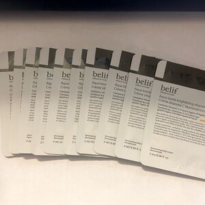 Belif Moisturizing Eye Bomb Essential Eye Cream 10 samples